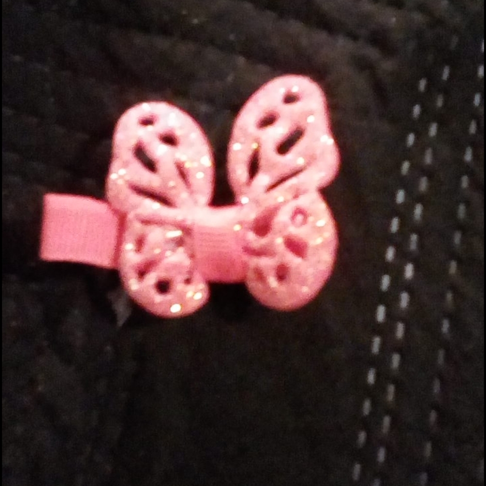 Butterfly hair clips